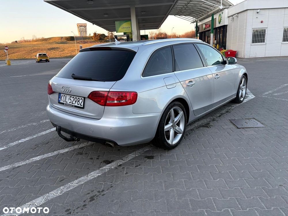 Audi A4 Avant - 8