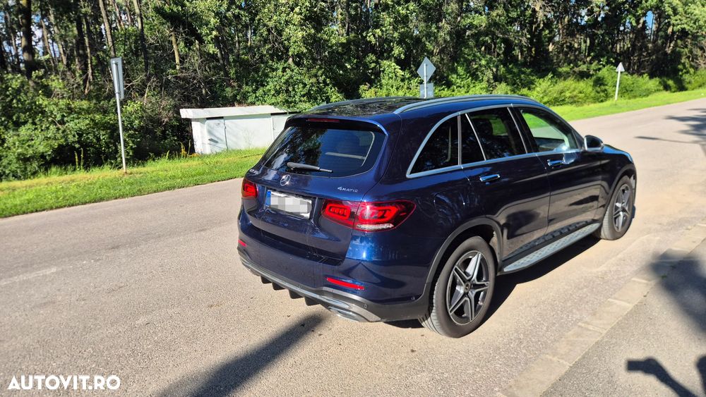 Mercedes-Benz GLC 300 4MATIC MHEV - 7