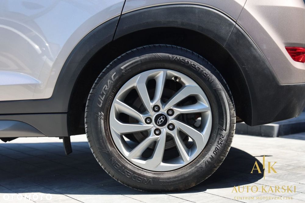 Hyundai Tucson - 12