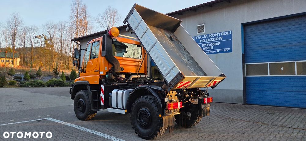 Unimog U400 - 19