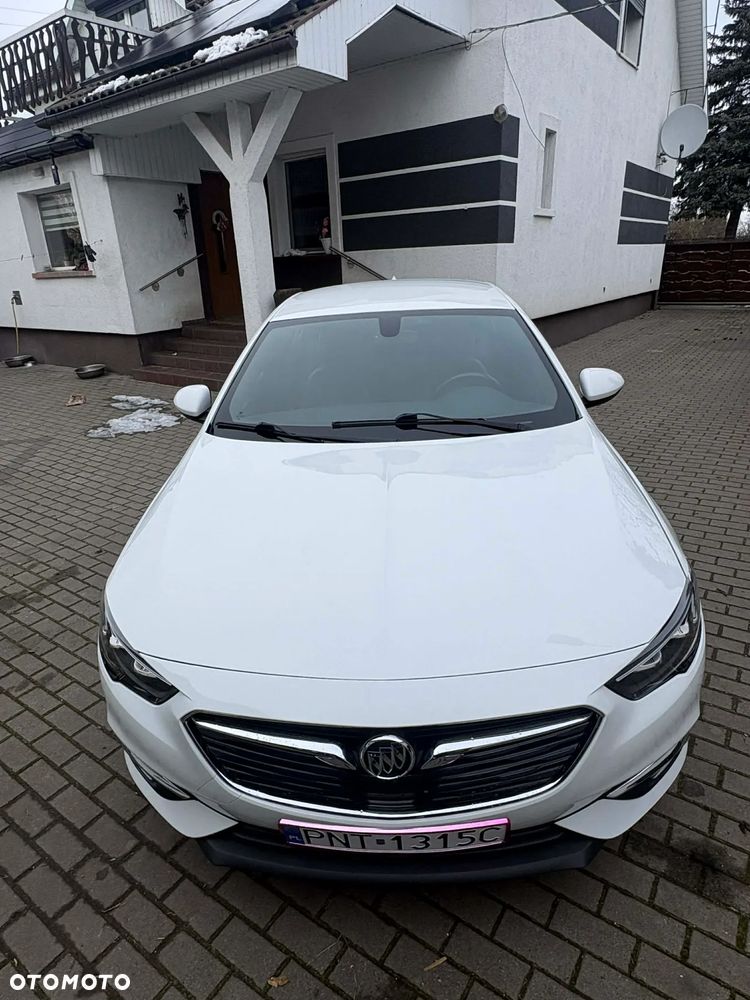 Opel Insignia - 10