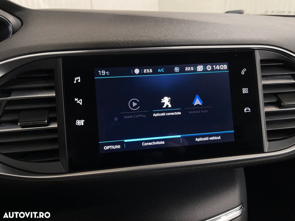 Peugeot 308 1.2 L PureTech Turbo S&S EAT8 Allure Pack - 19