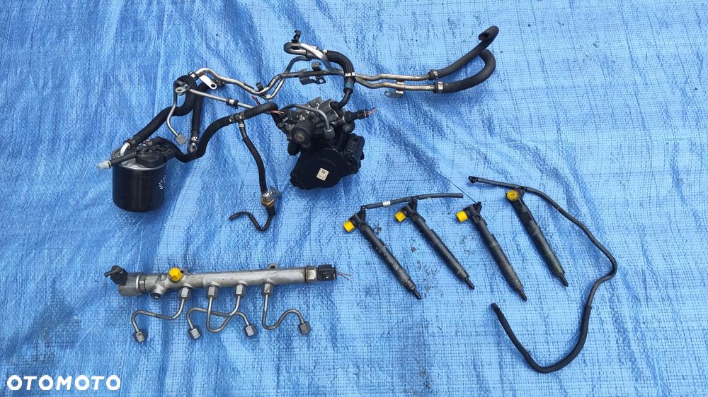 UKŁAD PALIWOWY DELPHI KOMPLETNY WTRYSKI WTRYSKIWACZE A6510702887 LISTWA WTRYSKOWA A6510700495 POMPA WTRYSKOWA PALIWA A6510701201 PRZEWODY PALIWOWE MERCEDES W204 W207 W212 CLS W218 GLK X204 SLK R172 SPRINTER W906 2.2 CDI OM651 - 1