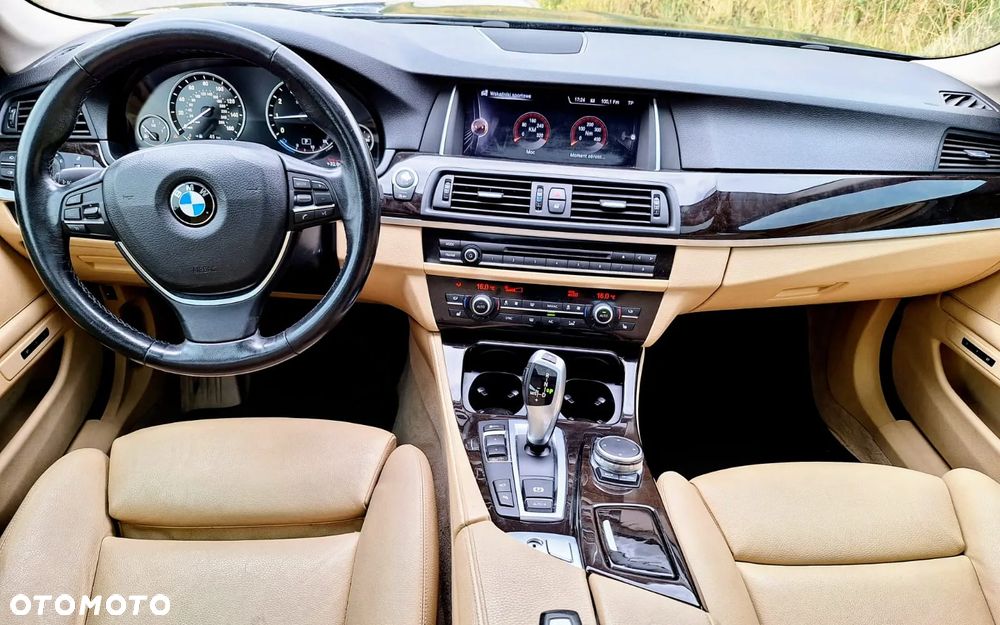 BMW Seria 5 528i Luxury Line - 20