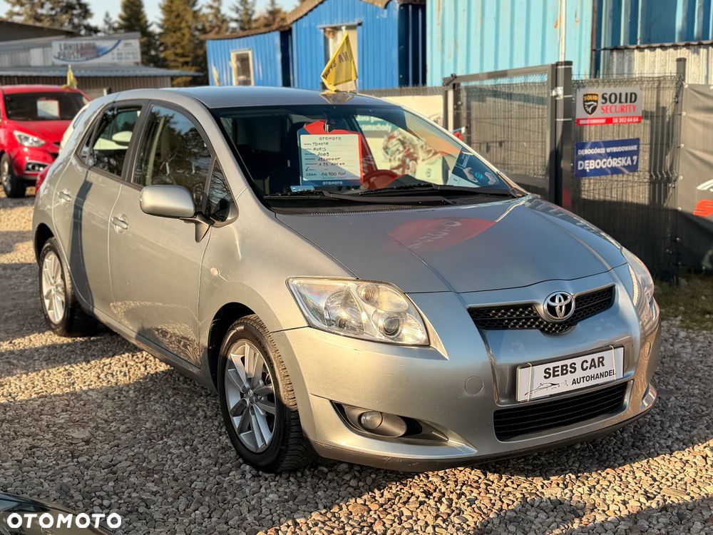 Toyota Auris 1.33 VVT-i - 2