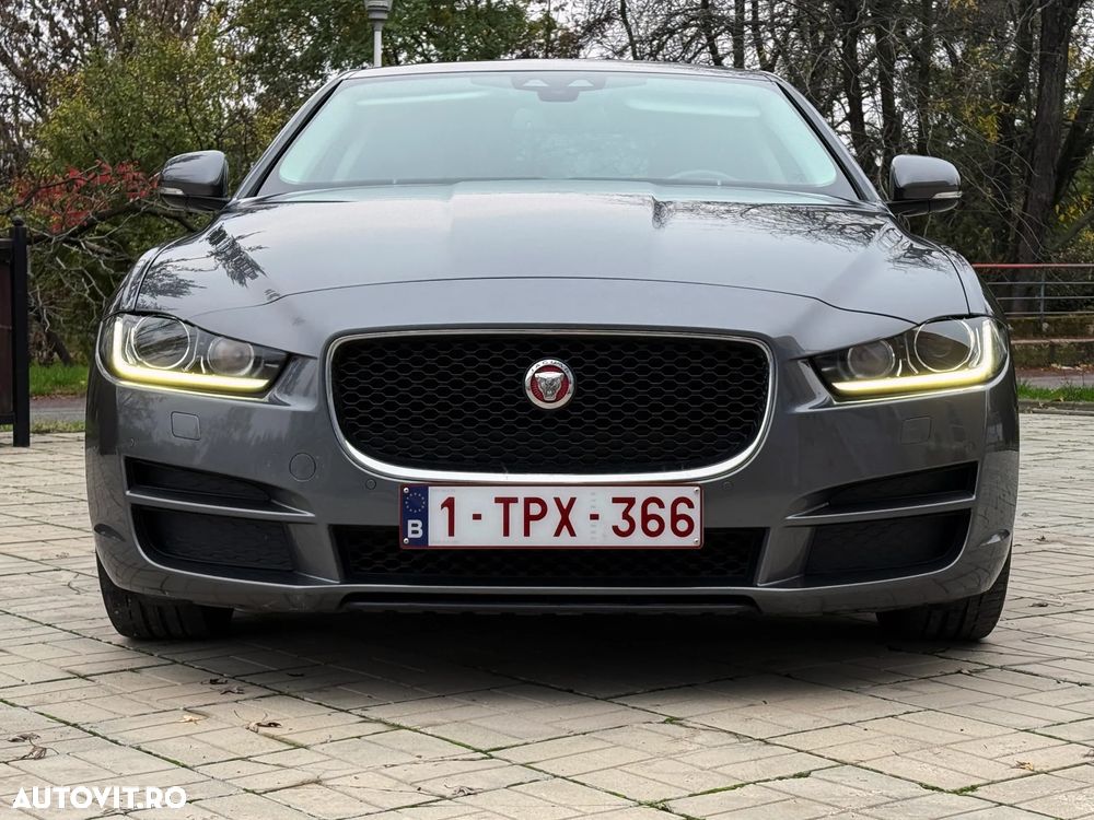 Jaguar XE E-Performance Aut. Prestige - 8