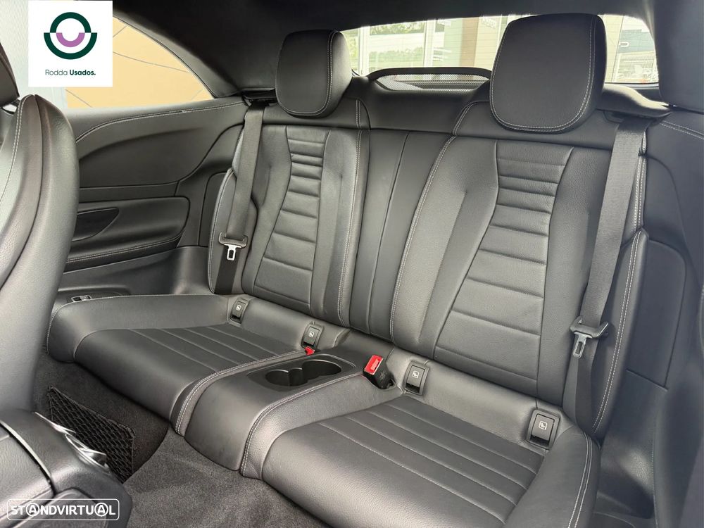 Mercedes-Benz E 220 d AMG Line - 18