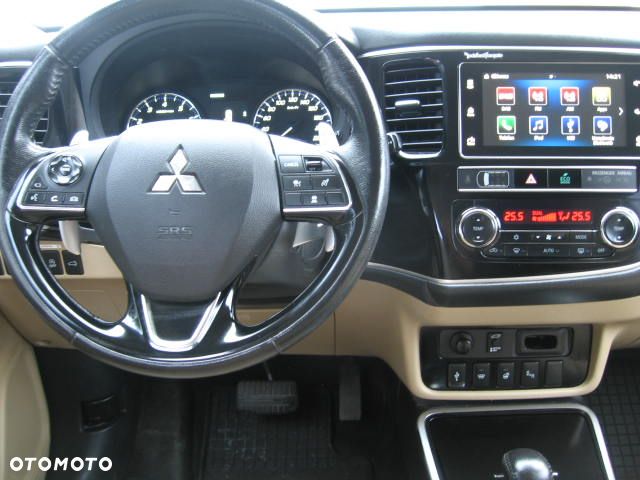 Mitsubishi Outlander 2.0 Intense + SDA 4WD CVT - 13