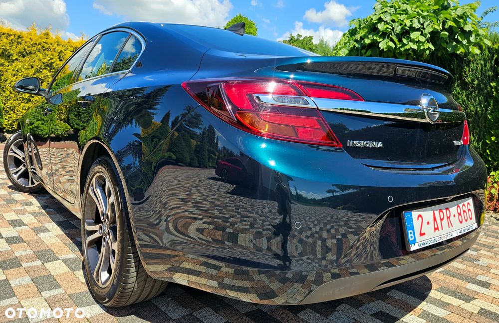 Opel Insignia 1.6 T Cosmo S&S EU6 - 14