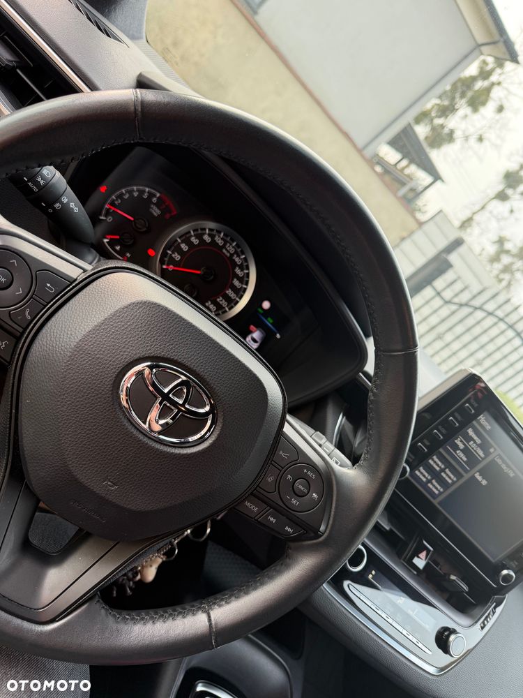 Toyota Corolla - 6