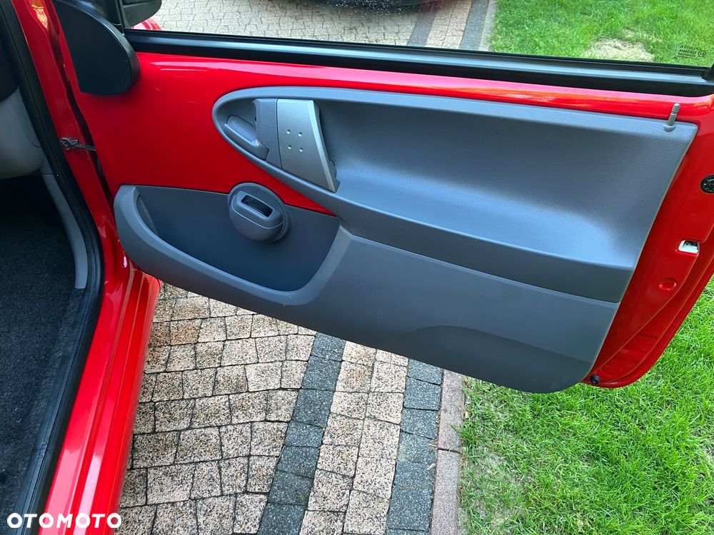 Toyota Aygo Standard - 8