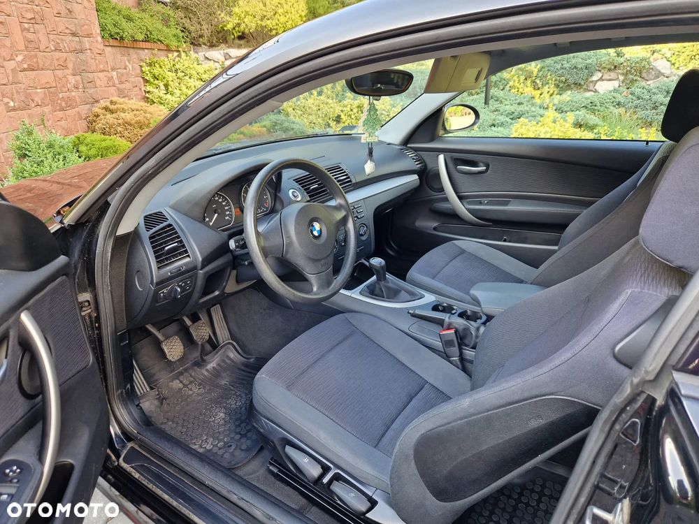 BMW Seria 1 - 15