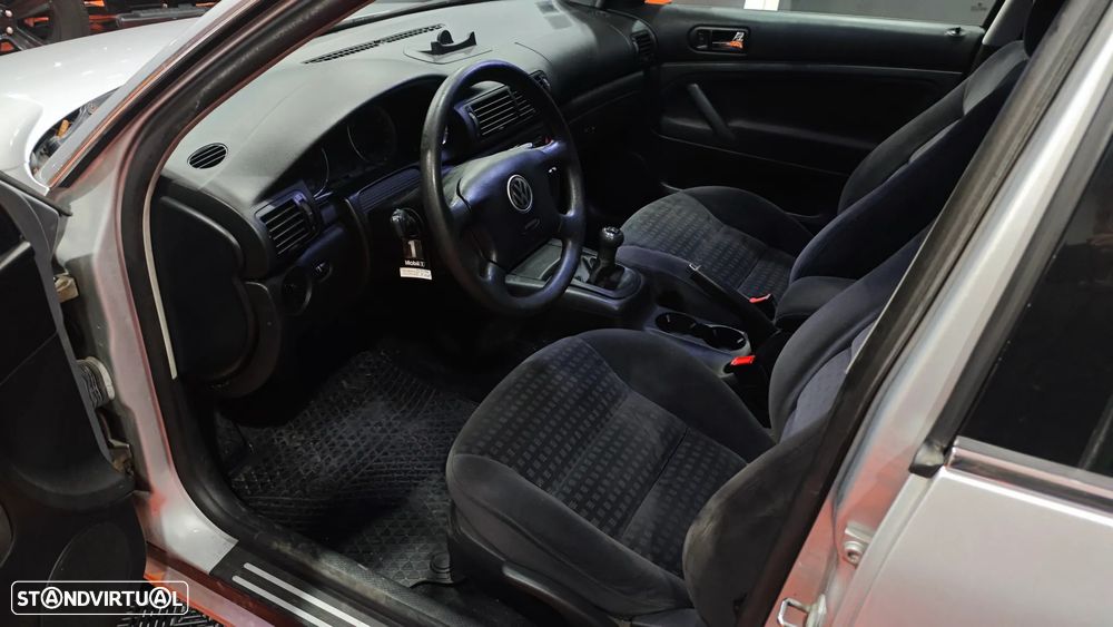 VW Passat Variant 1.9 TDi - 16