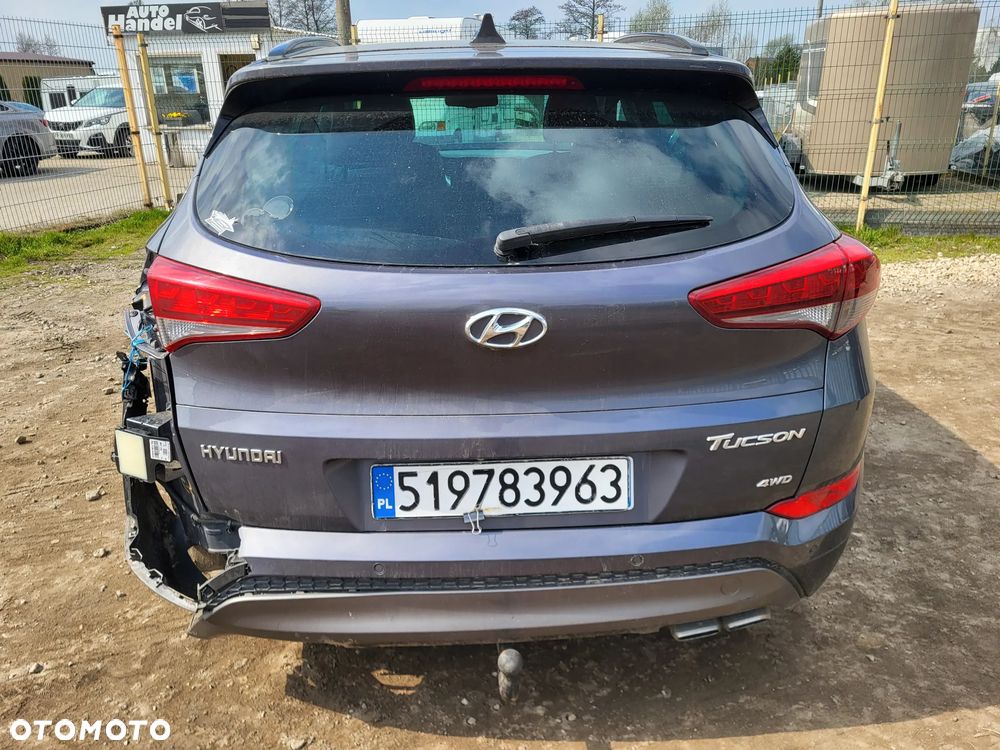 Hyundai Tucson 2.0 CRDi 4WD Passion - 8