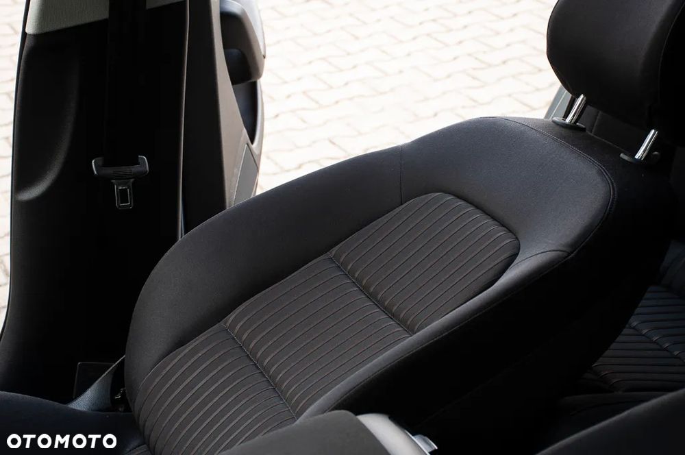 Audi A4 Avant 2.0 TFSI quattro S tronic S line Sportpaket - 40