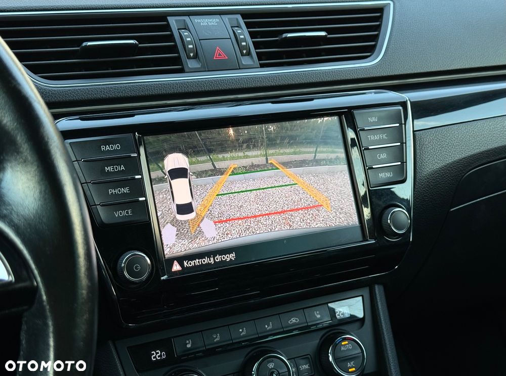 Skoda Superb 2.0 TDI 4x4 L&K DSG - 22