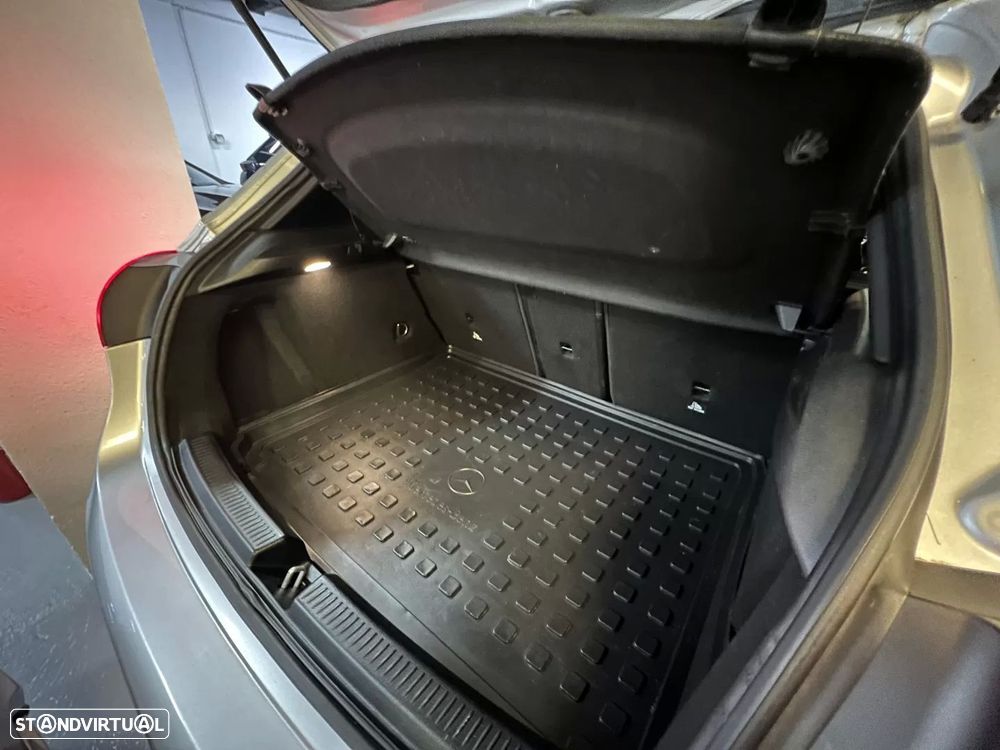 Mercedes-Benz A 180 d AMG Line Aut. - 44