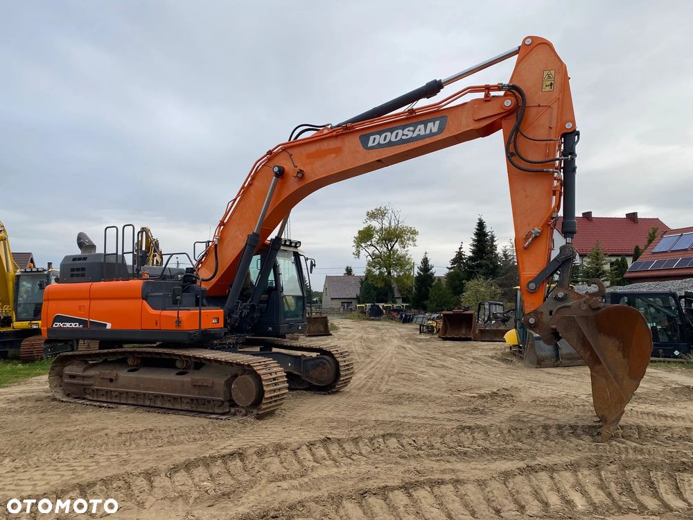 Doosan DX 300 LC-5, 2015 ROK, 9600 MTH, z NIEMIEC, PODWOZIE 90% DOBRE, - 9