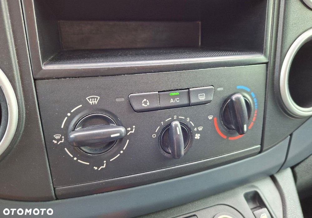 Peugeot Partner - 26