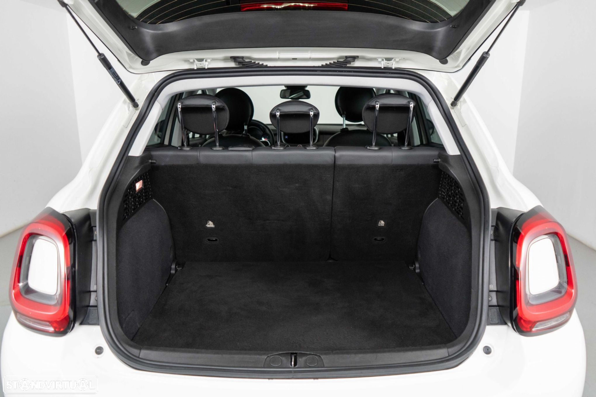 Fiat 500X 1.3 MJ City Cross - 11