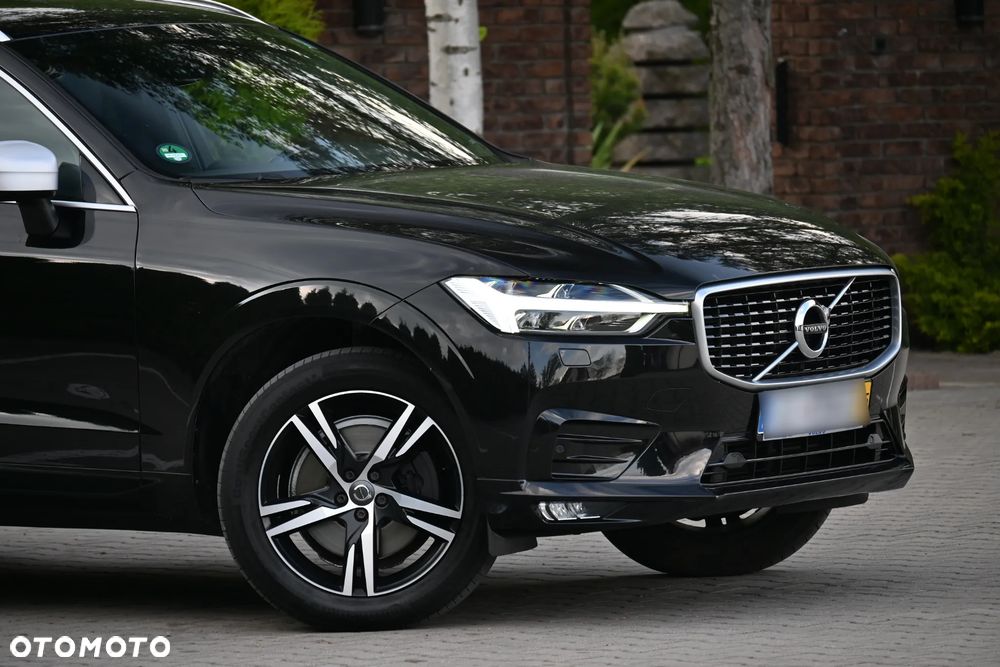 Volvo XC 60 D5 SCR AWD R-Design - 10