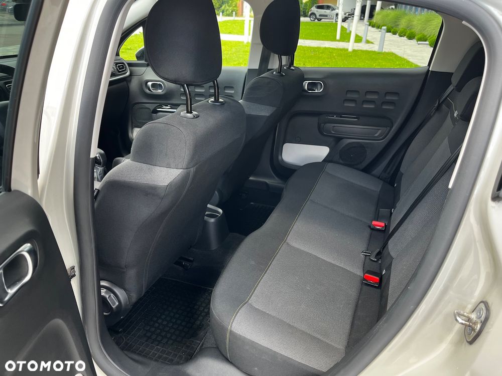 Citroën C3 1.2 PureTech Shine - 24