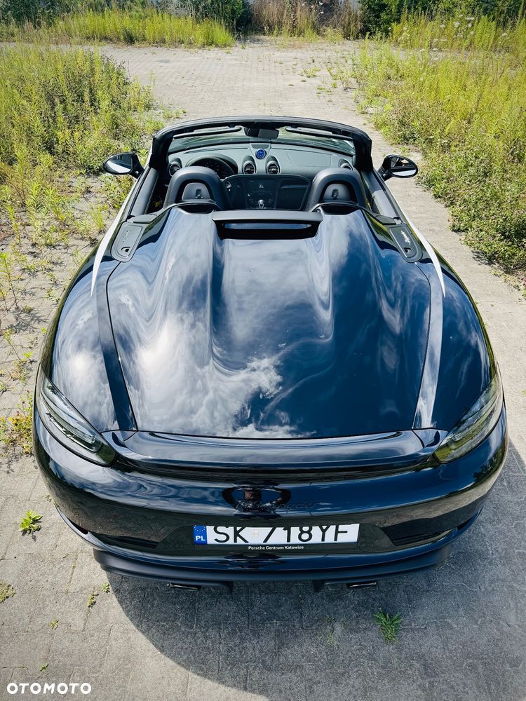 Porsche 718 Spyder - 11