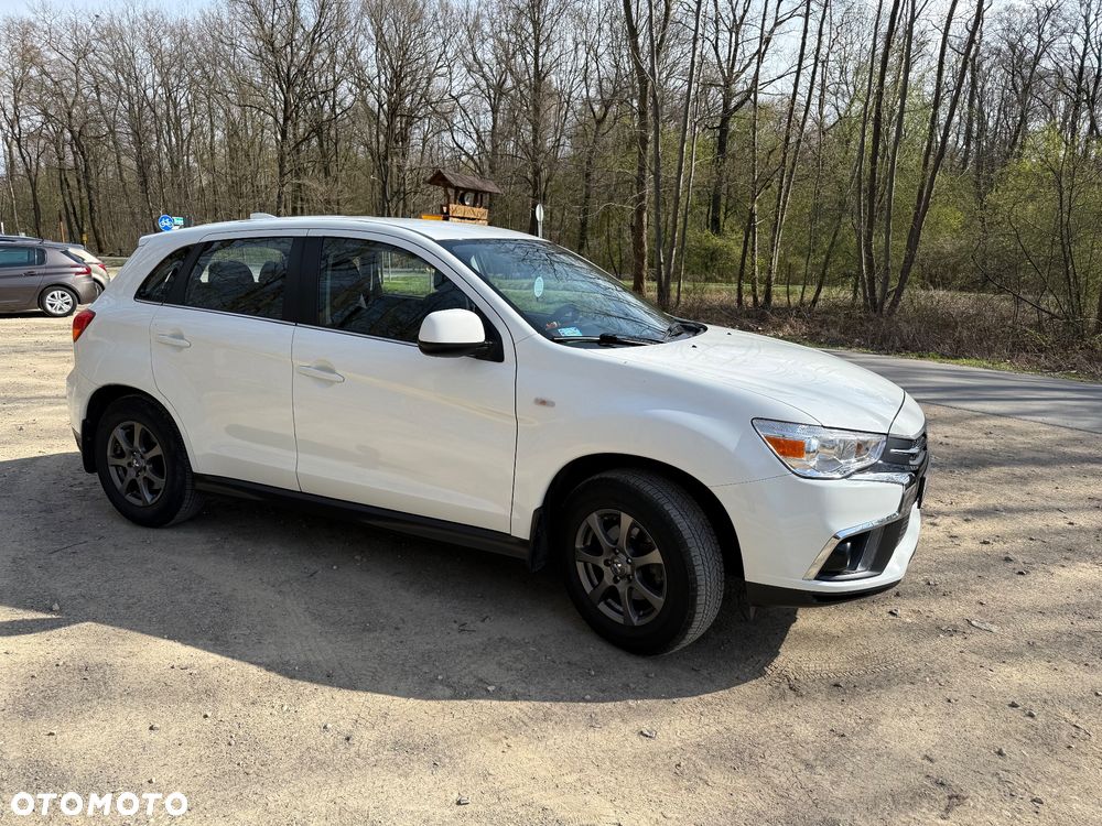 Mitsubishi ASX 1.6 Invite - 11