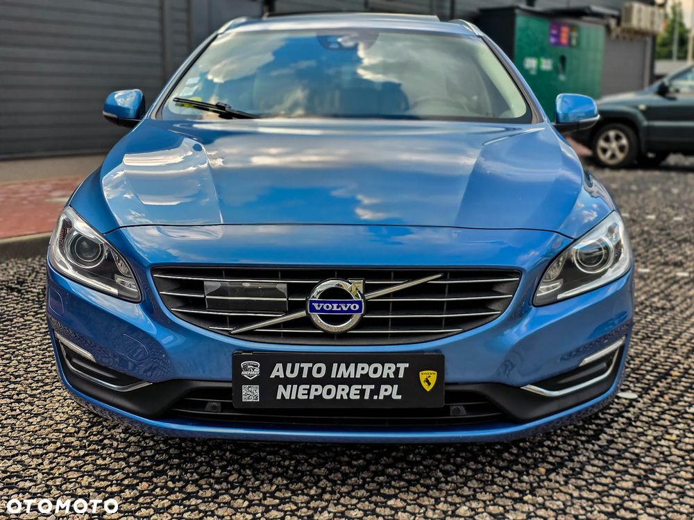Volvo V60 D3 Summum - 35