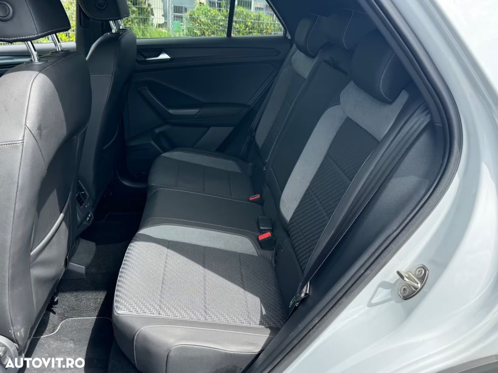 Volkswagen T-Roc 1.5 TSI DSG R-Line - 15