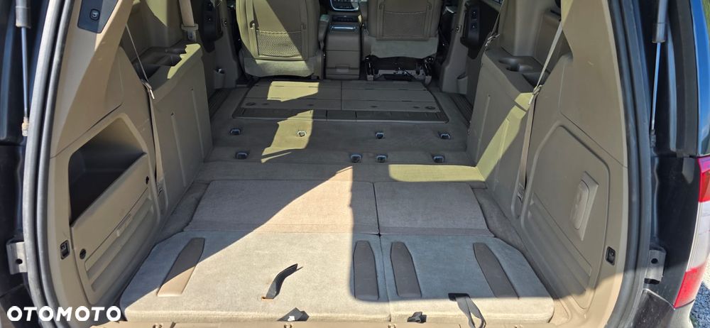 Chrysler Town & Country 3.6 Touring - 15