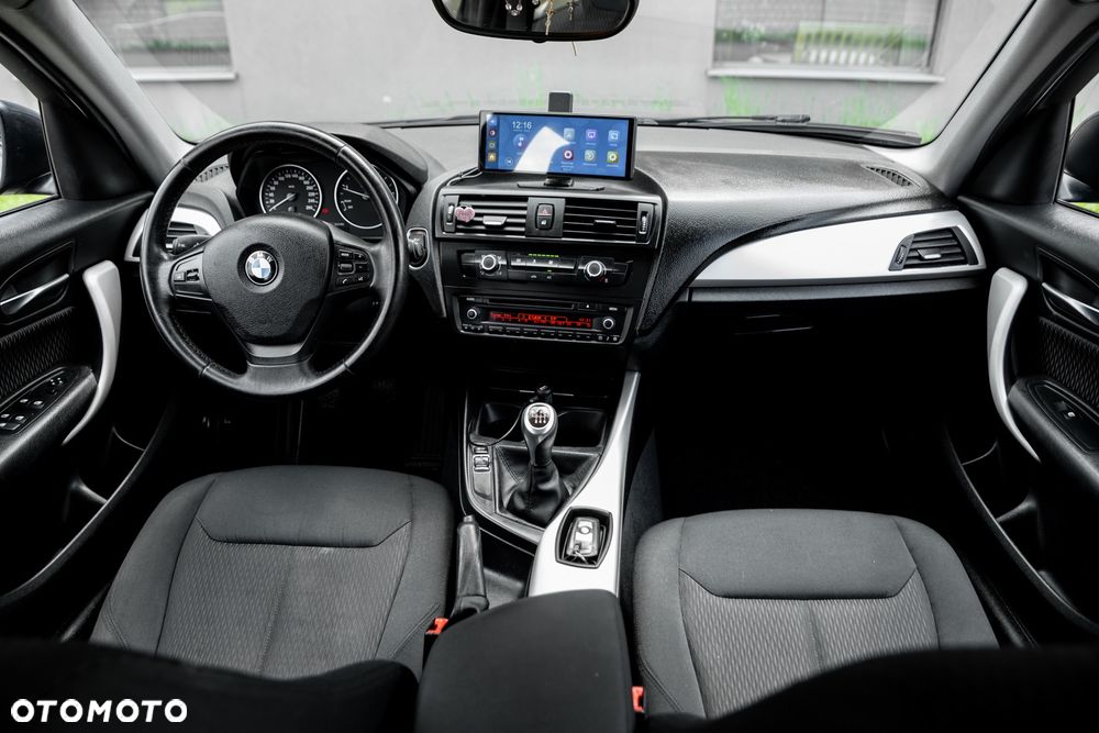 BMW Seria 1 116d EfficientDynamics - 27