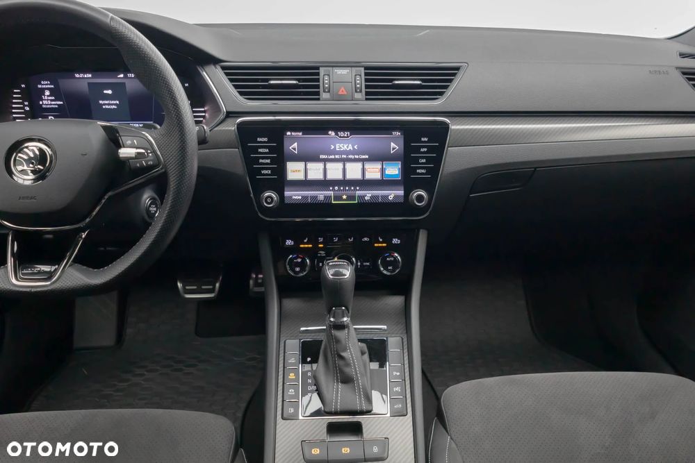 Skoda Superb 1.4 TSI Plug-In Hybrid Sportline DSG - 21