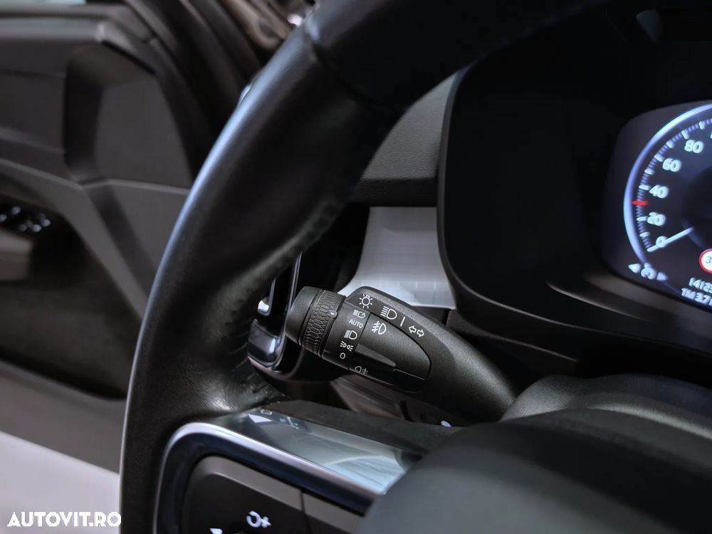 Volvo XC 40 T4 Recharge DKG Inscription Expression - 18