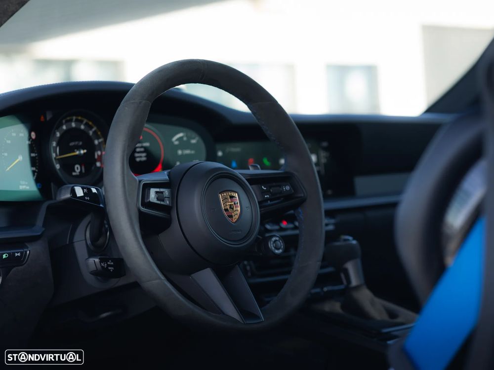 Porsche 911 (992) GT3 PDK - 20