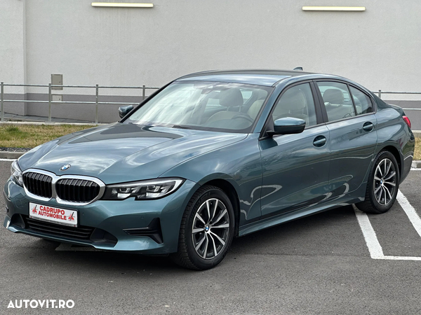 BMW Seria 3 318i AT