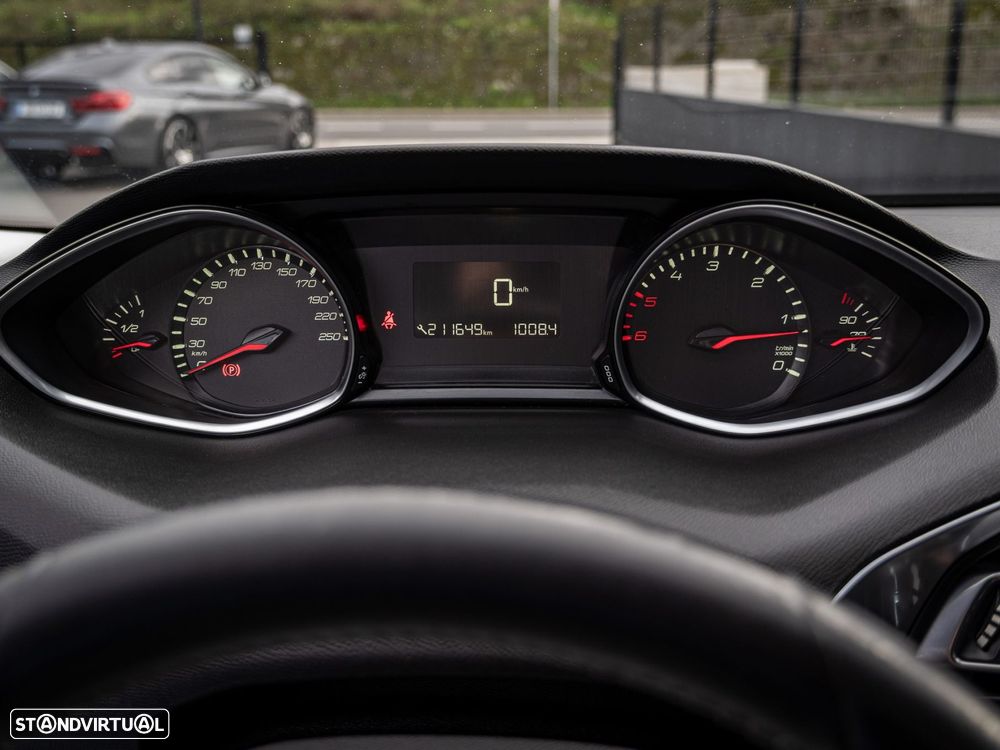 Peugeot 308 1.6 e-HDi Active - 22