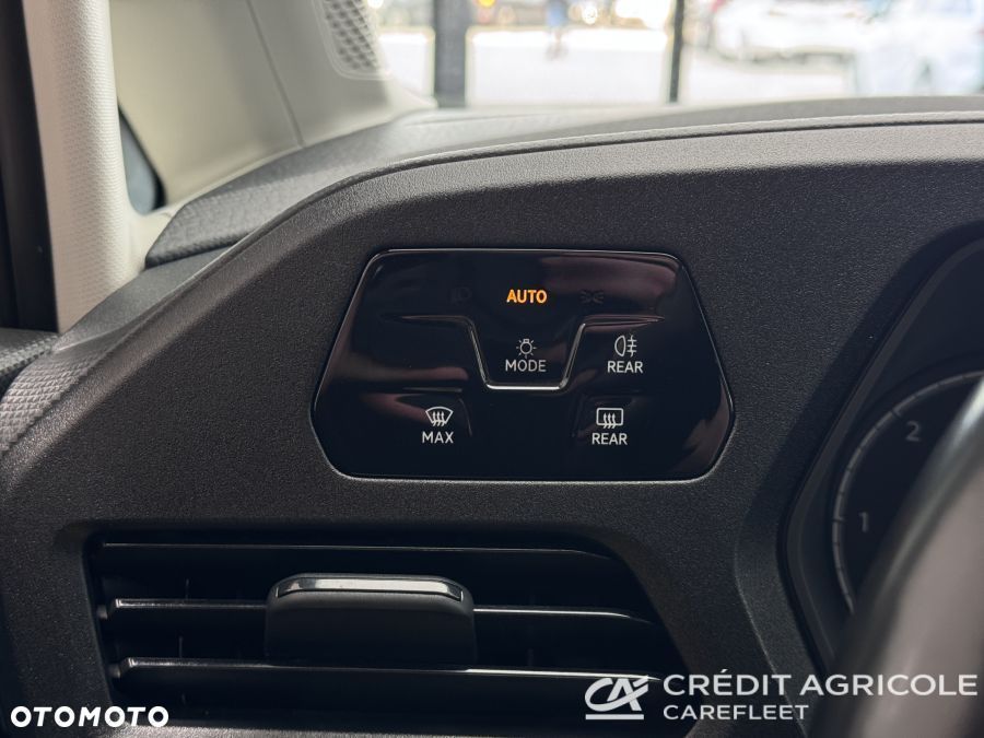 Volkswagen Caddy 2.0 TDI Comfortline - 18