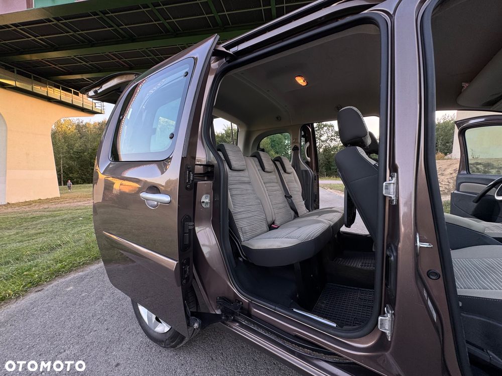 Renault Kangoo 1.6 16V 105 Luxe - 23
