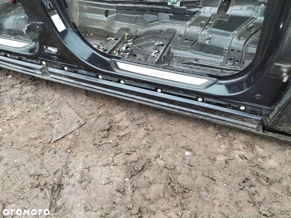 PRÓG PRAWY + SŁUPEK ŚRODKOWY BMW F01 S34 AZURTISCHARZ METALLIC - 4