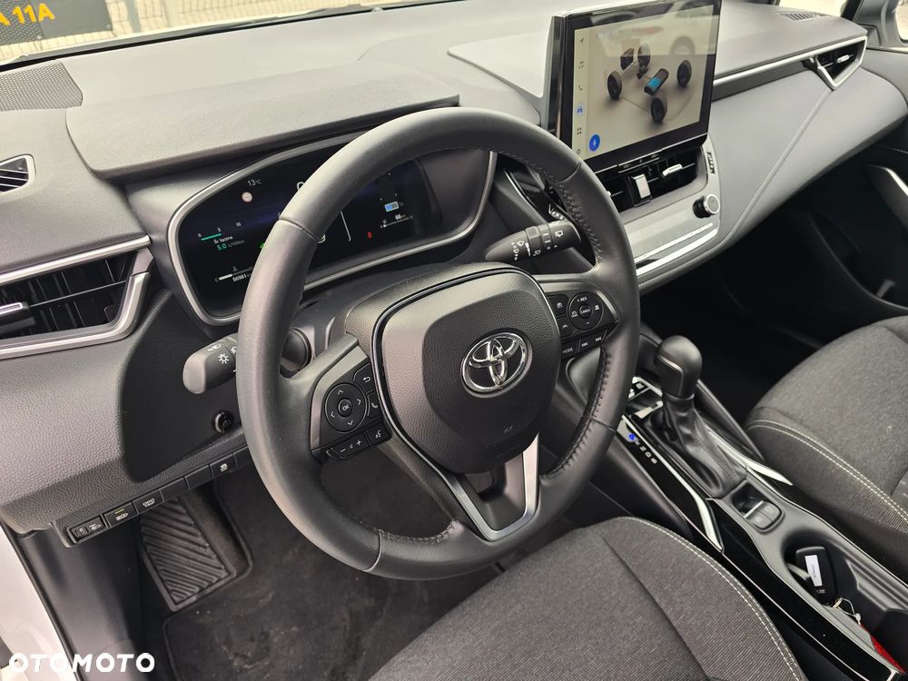 Toyota Corolla 1.8 Hybrid Comfort - 28
