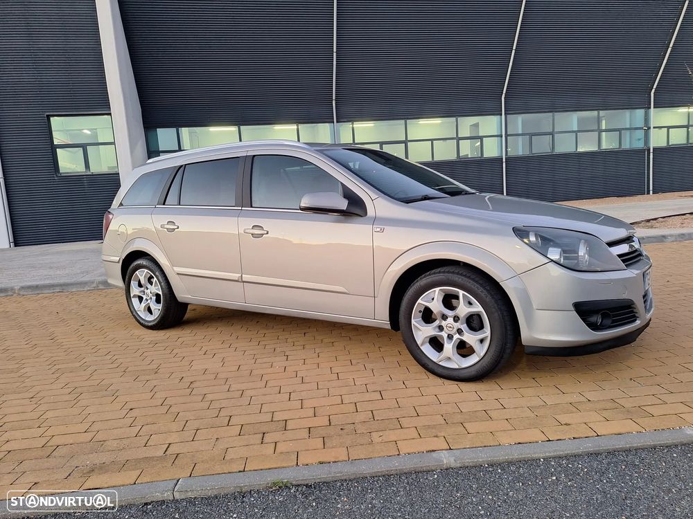 Opel Astra Caravan 1.7 CDTi Cosmo M6 - 4