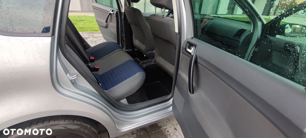 Volkswagen Polo 1.2 Tour Edition - 24