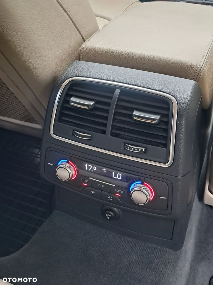 Audi A6 Avant 2.0 TDI Ultra - 24