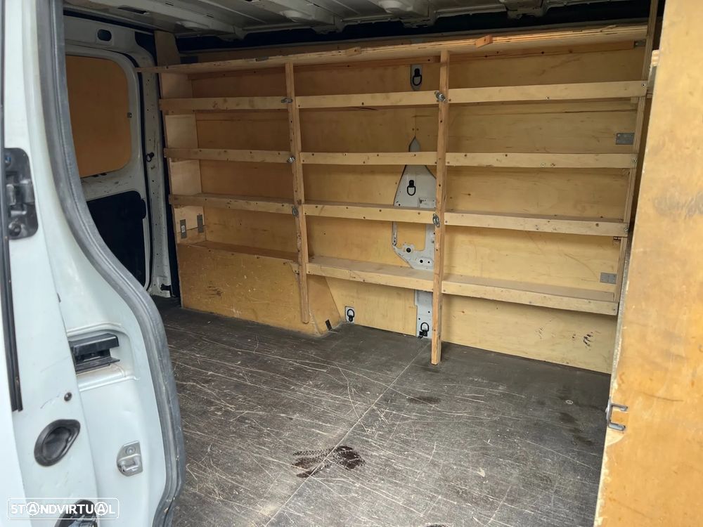 Renault Trafic 2.0DCi L2H1 - 13