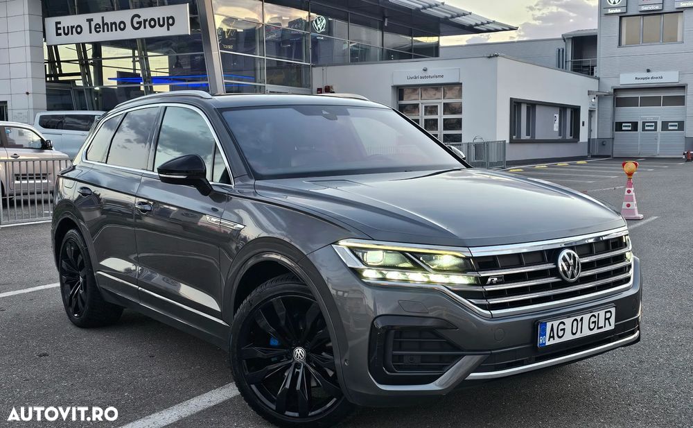 Volkswagen Touareg 3.0 V6 TDI 4Motion DPF Automatik R-Line - 2