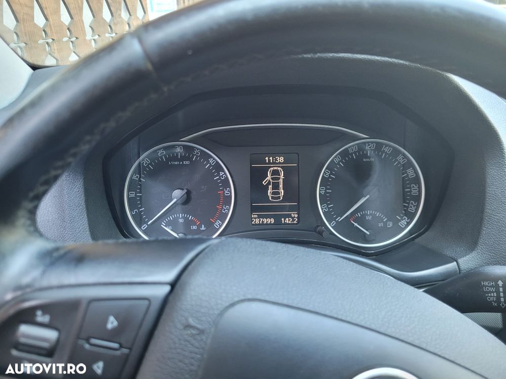 Skoda Octavia - 2