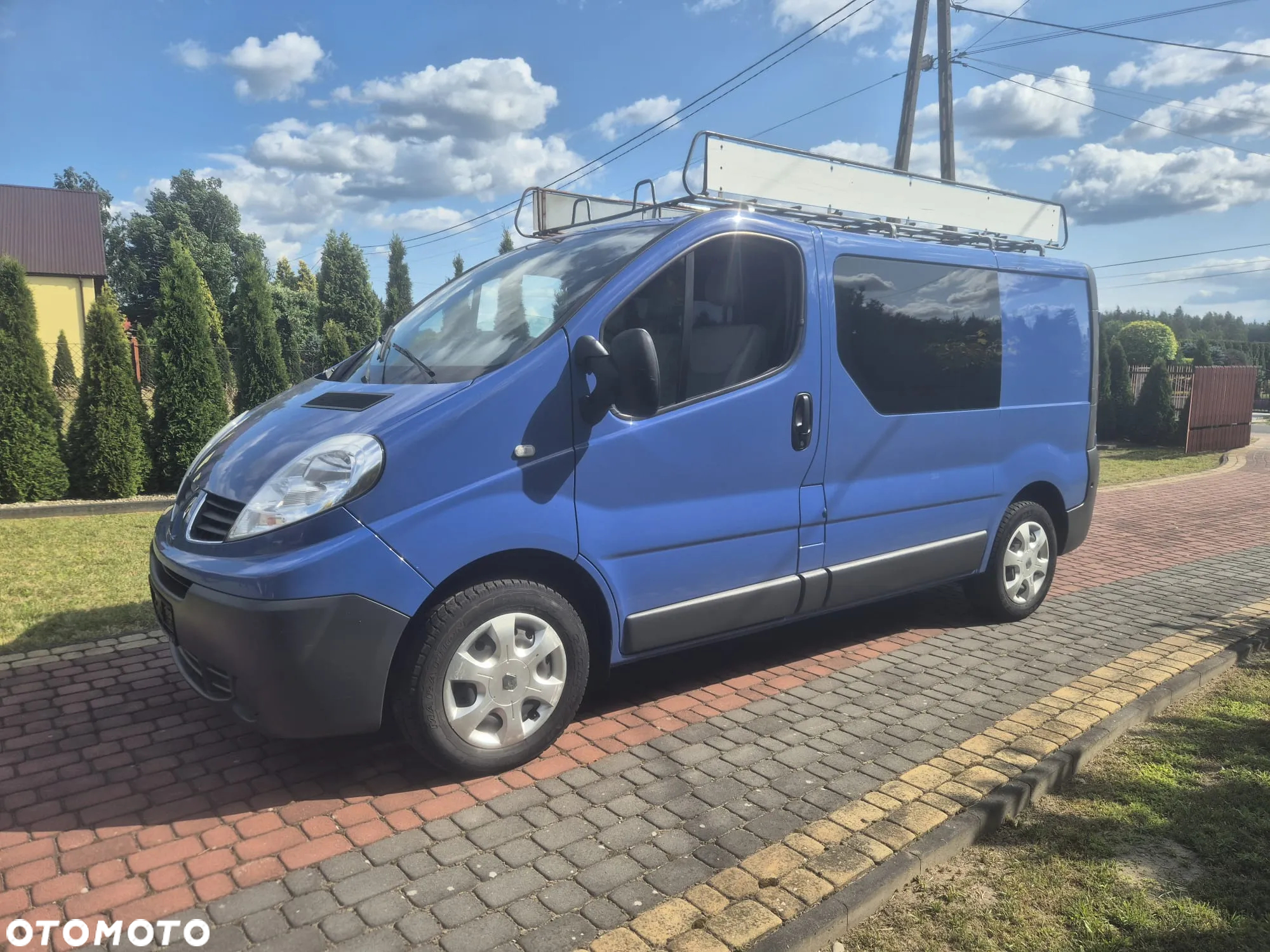 Renault Trafic - 2