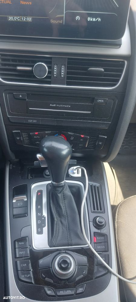 Audi A4 Avant 2.0 TDI Multitronic - 9