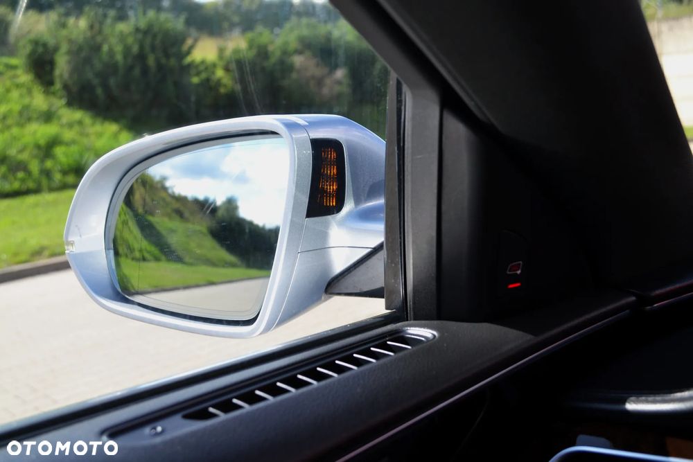 Audi A8 3.0 TDI DPF quattro tiptronic - 25